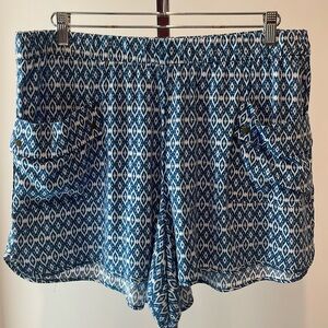 Gap blue print shorts